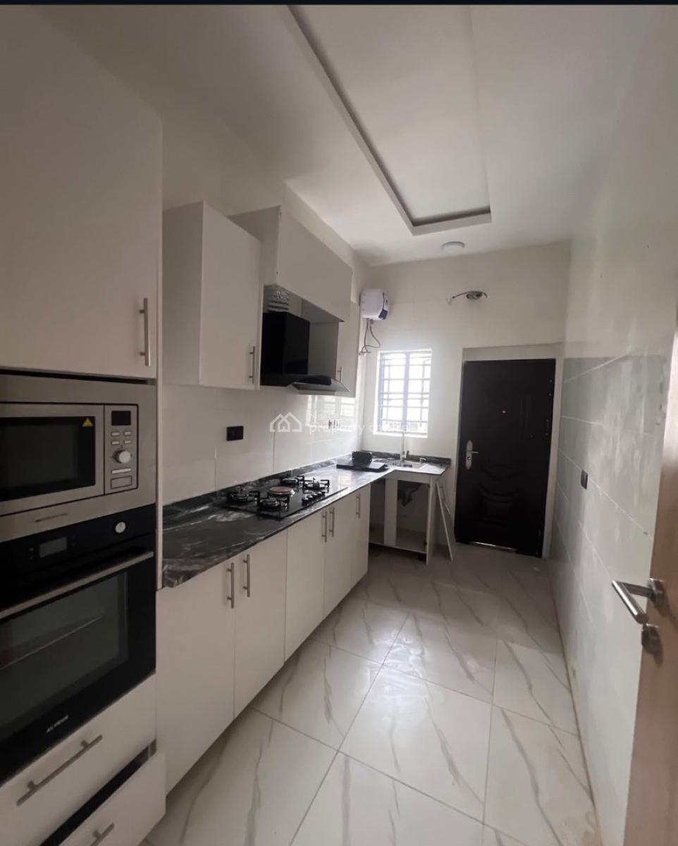 2 Bedroom Apartment, Ologolo, Lekki, Lagos, Flat / Apartment for Sale