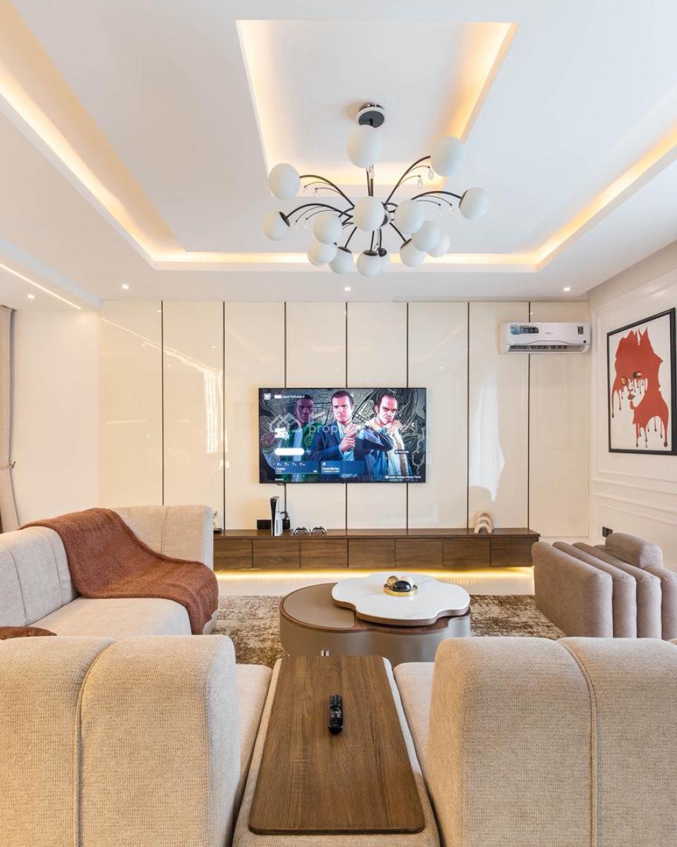 Exquisite 2 Bedroom Apartment, Off Admiralty Way, Lekki Phase 1, Lekki, Lagos, Flat / Apartment Short Let