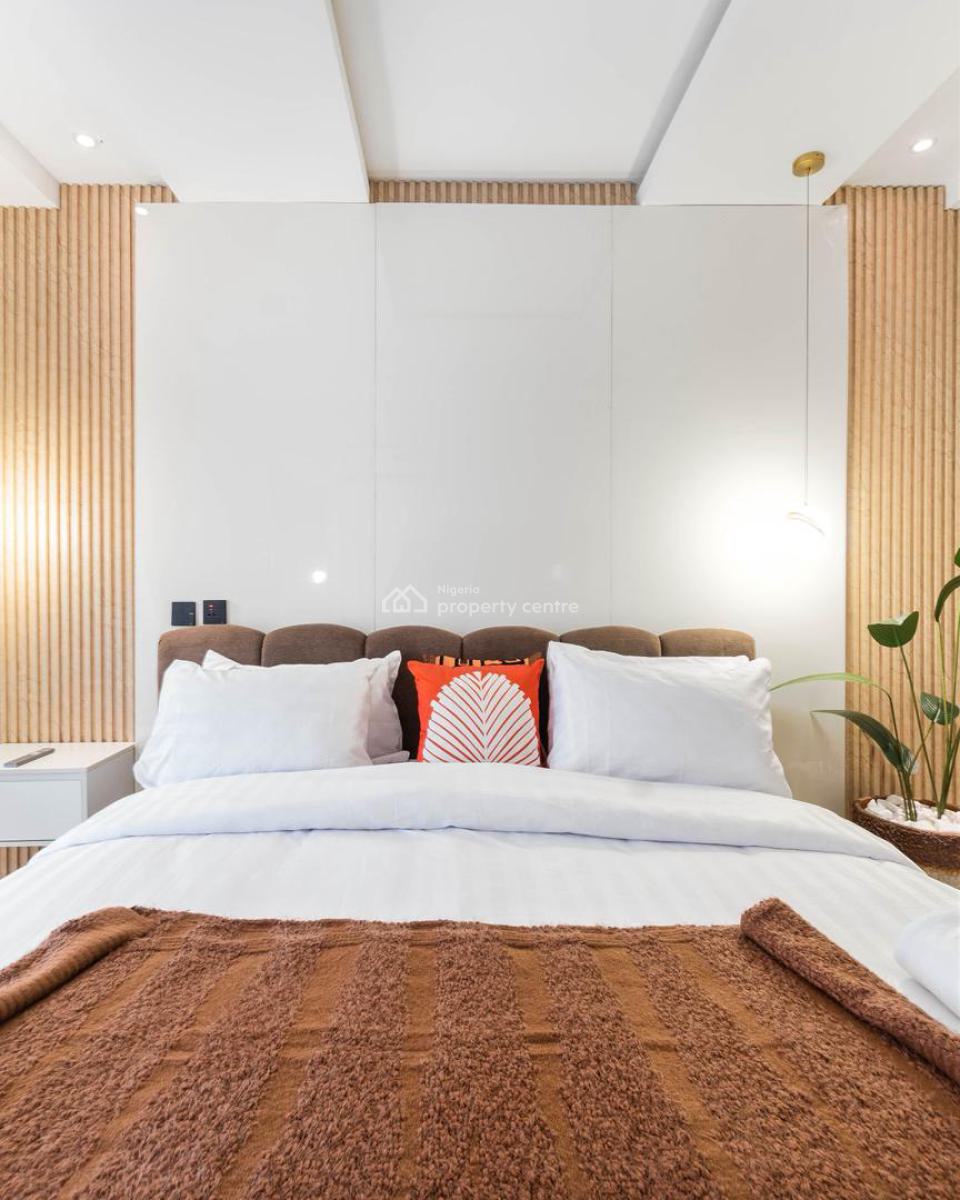 Exquisite 2 Bedroom Apartment, Off Admiralty Way, Lekki Phase 1, Lekki, Lagos, Flat / Apartment Short Let