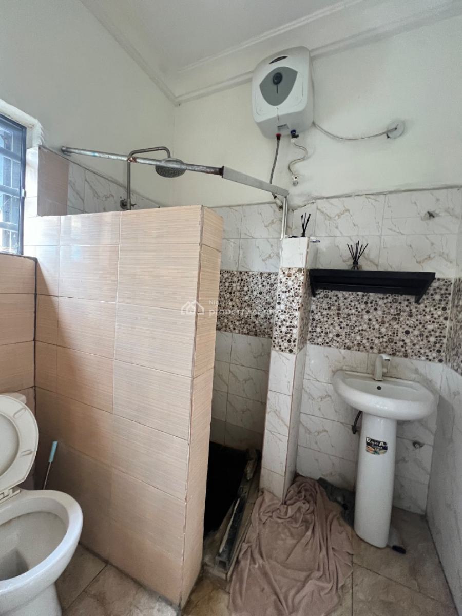 Exquisitely Built 2 Bedroom Apartment, Chevron, Lekki, Lagos, Flat / Apartment for Rent