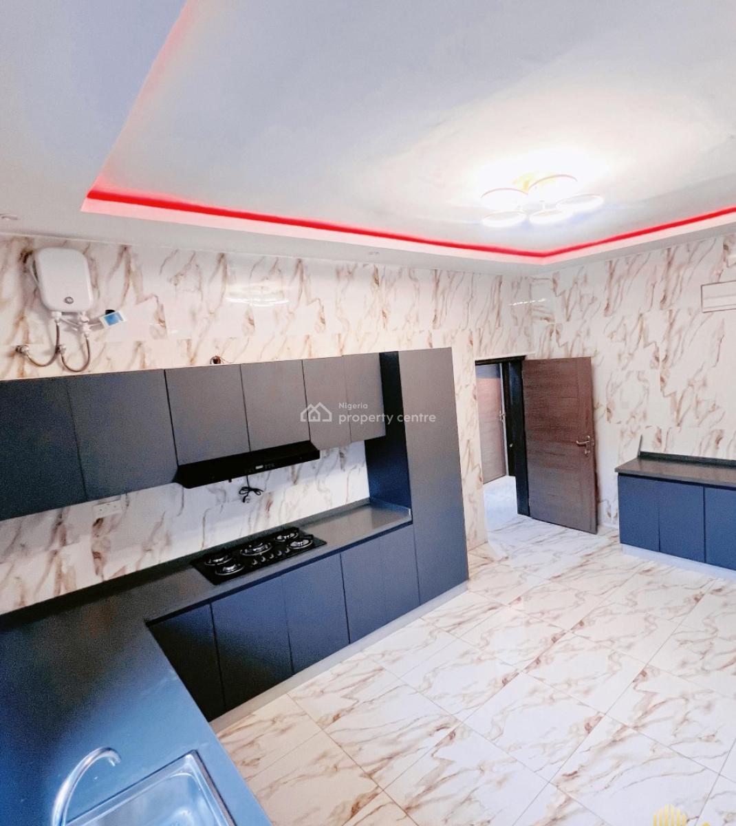 Luxury 4 Bedroom Terrace, Monastery Road, Sangotedo, Ajah, Lagos, Terraced Duplex for Sale