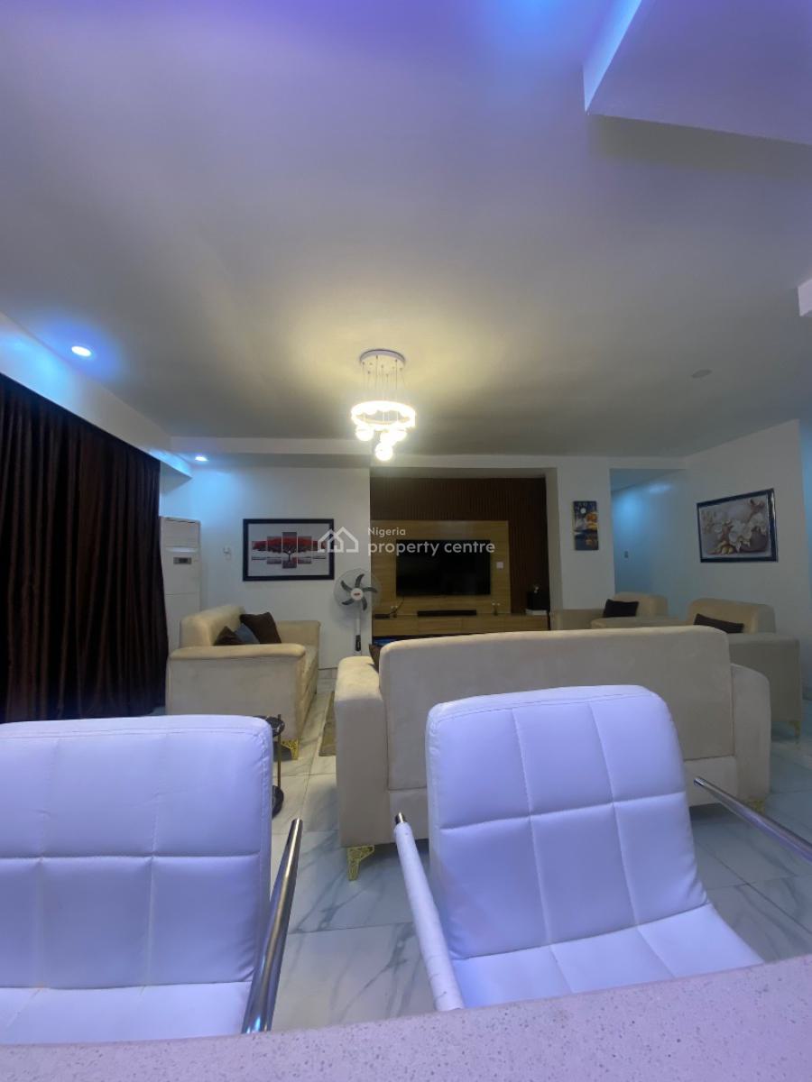 Distress Fully Furnished 3 Bedroom Apartment, New Road, Lekki, Lagos, Flat / Apartment for Sale