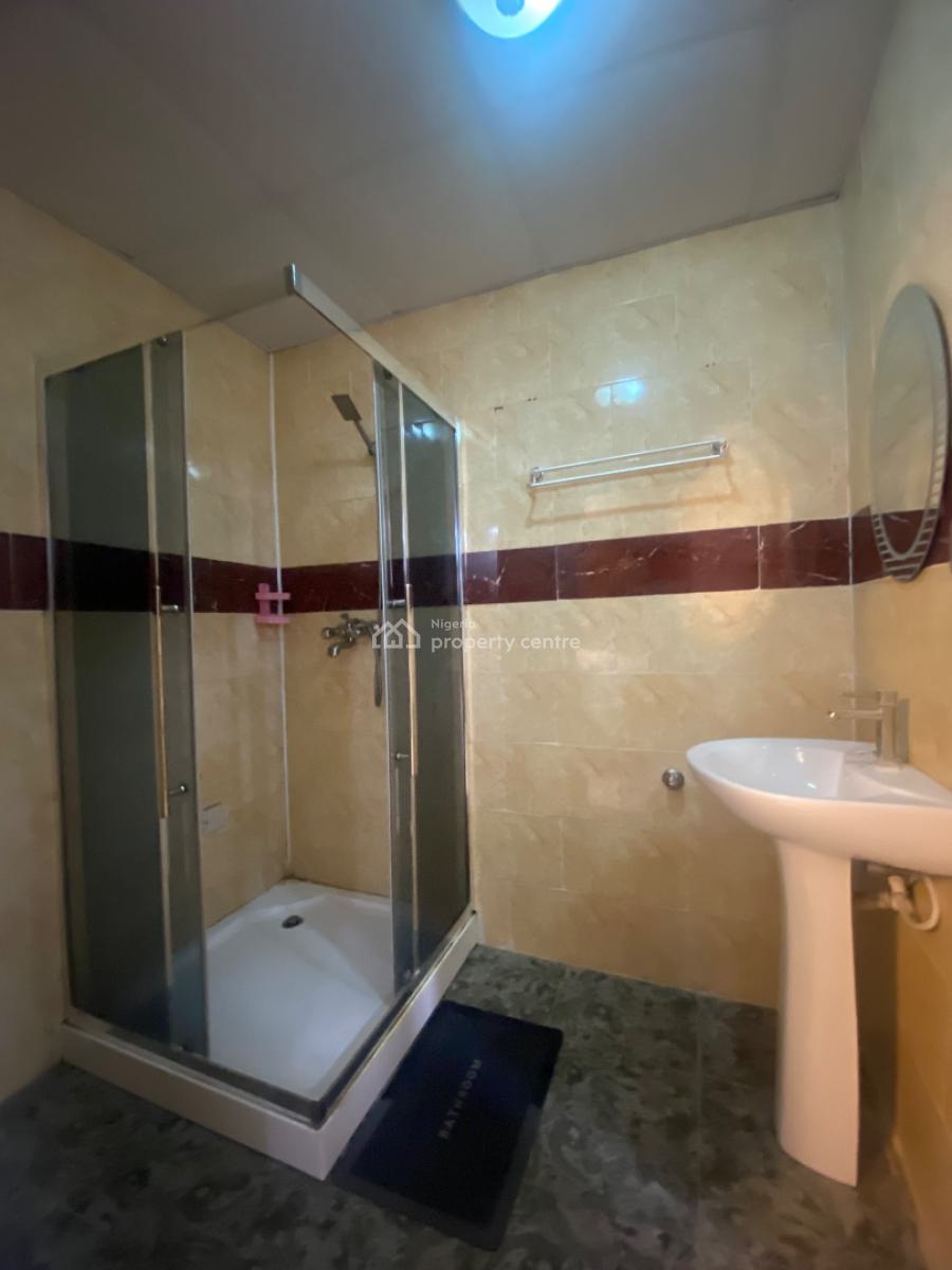 Distress Fully Furnished 3 Bedroom Apartment, New Road, Lekki, Lagos, Flat / Apartment for Sale