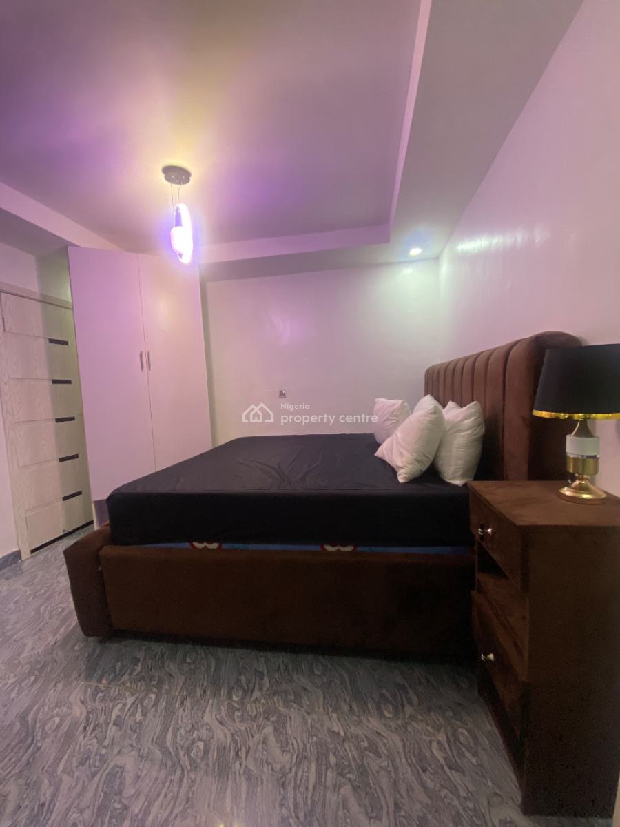 Distress Fully Furnished 3 Bedroom Apartment, New Road, Lekki, Lagos, Flat / Apartment for Sale