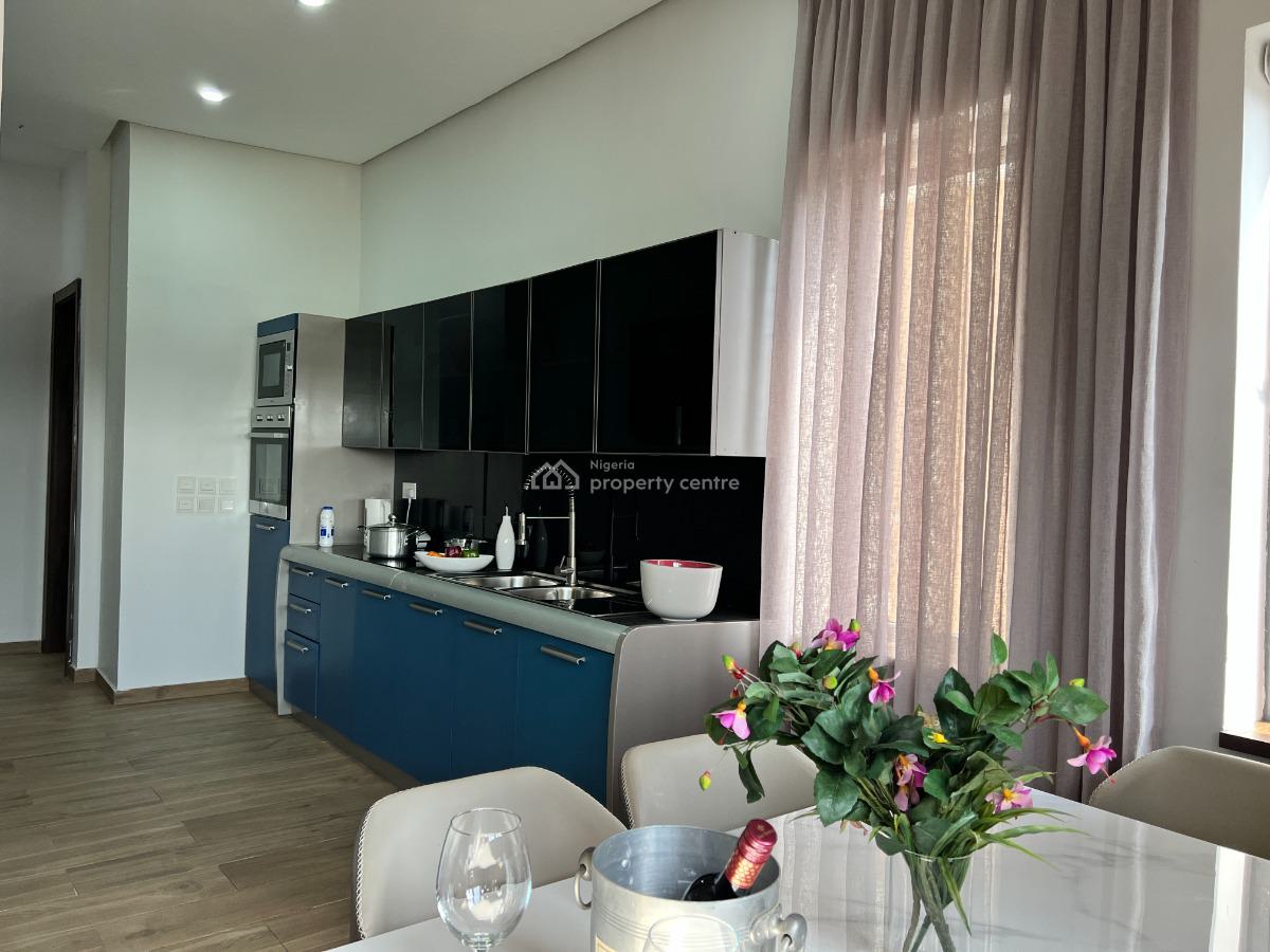 Luxury 2 Bedroom Staycation Apartment, Enahoro Crescent, Lekki, Lagos, Flat / Apartment Short Let