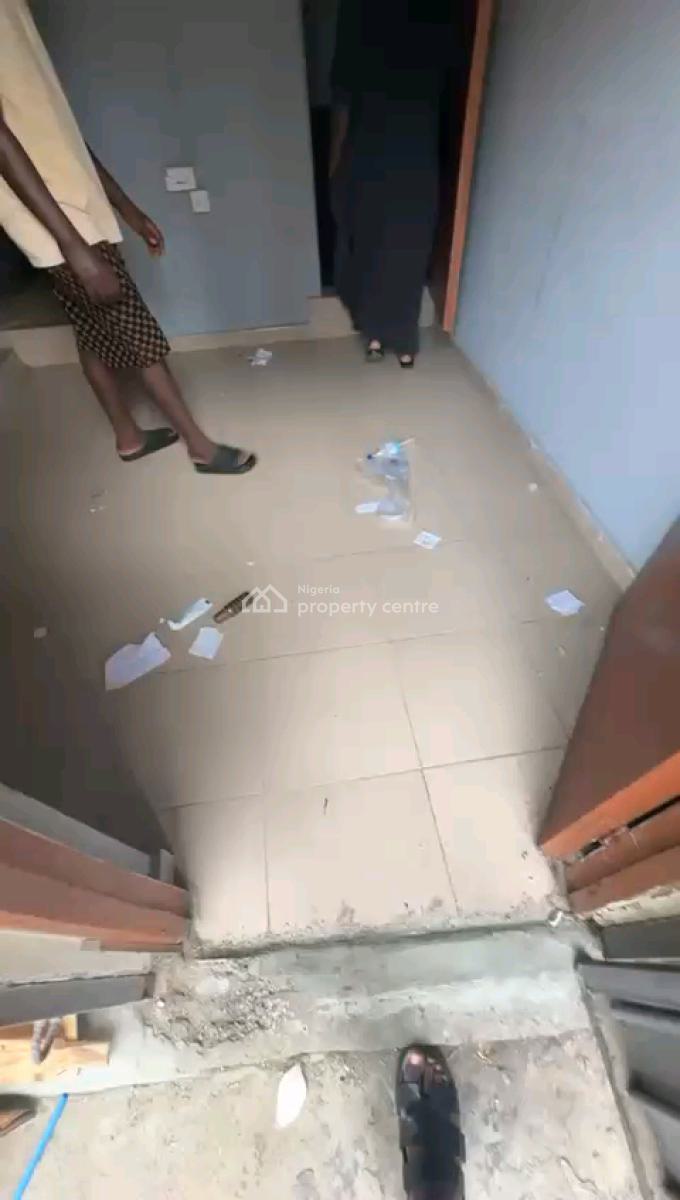 Standard and Spacious Room Self Contained, Mushin, Lagos, Self Contain (single Rooms) for Rent