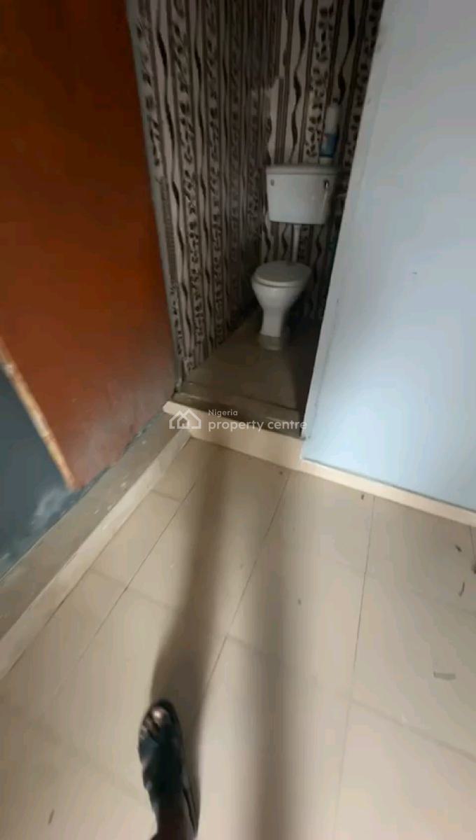 Standard and Spacious Room Self Contained, Mushin, Lagos, Self Contain (single Rooms) for Rent