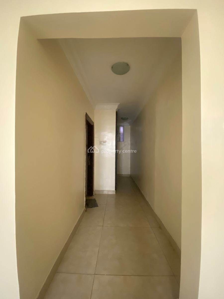3 Bedroom Apartment, New Road, Lekki, Lagos, Flat / Apartment for Rent
