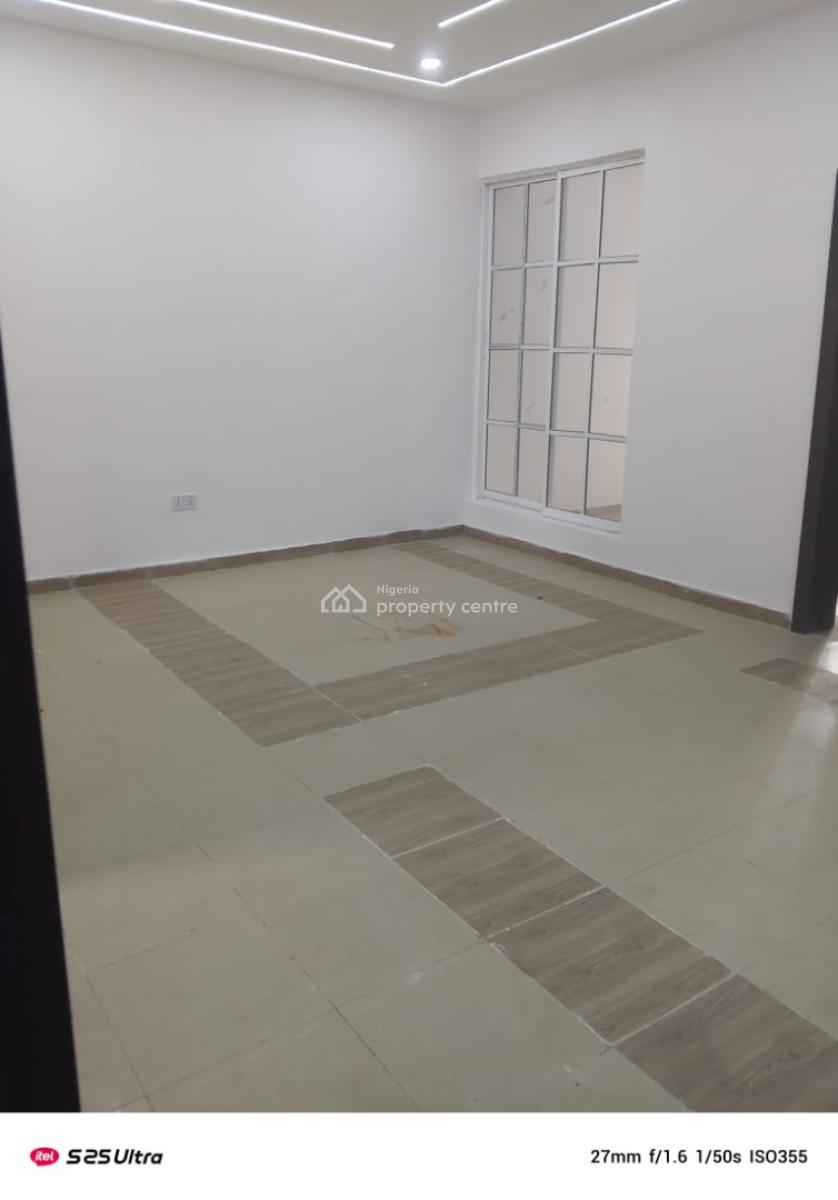 2 Bedroom Flat Upstairs, Chevron Alternative Route, Lekki, Lagos, Flat / Apartment for Rent