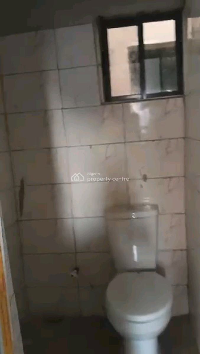 Standard and Spacious Room Self Contain, Off Pedro, Pedro, Gbagada, Lagos, Self Contain (single Rooms) for Rent