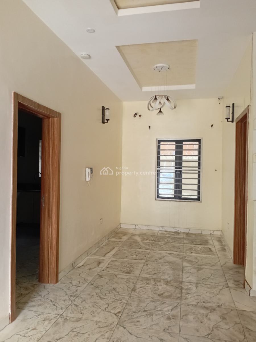 Bedazzled 4-bedroom Terraced Duplex, Orchid Road, Lekki, Lagos, Terraced Duplex for Rent