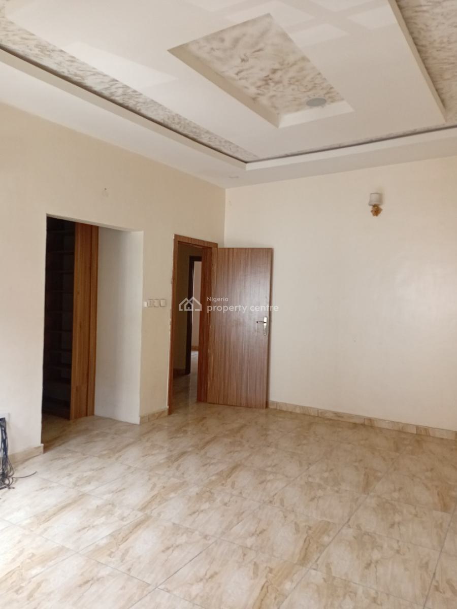 Bedazzled 4-bedroom Terraced Duplex, Orchid Road, Lekki, Lagos, Terraced Duplex for Rent