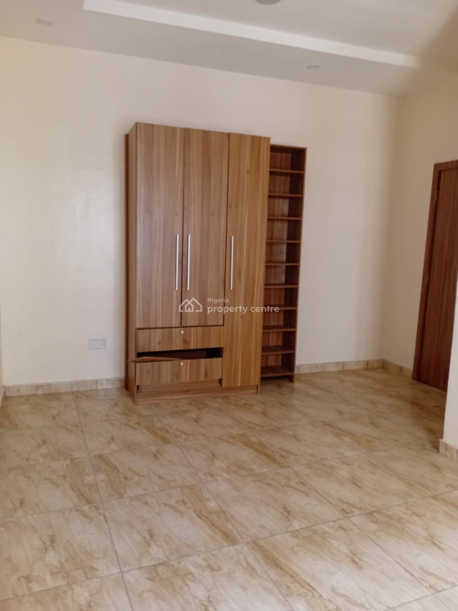 Bedazzled 4-bedroom Terraced Duplex, Orchid Road, Lekki, Lagos, Terraced Duplex for Rent