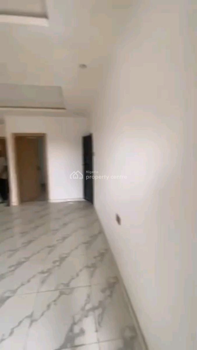 Newly Built and Spacious 2 Bedroom Flat, Adekunle, Yaba, Lagos, Flat / Apartment for Rent