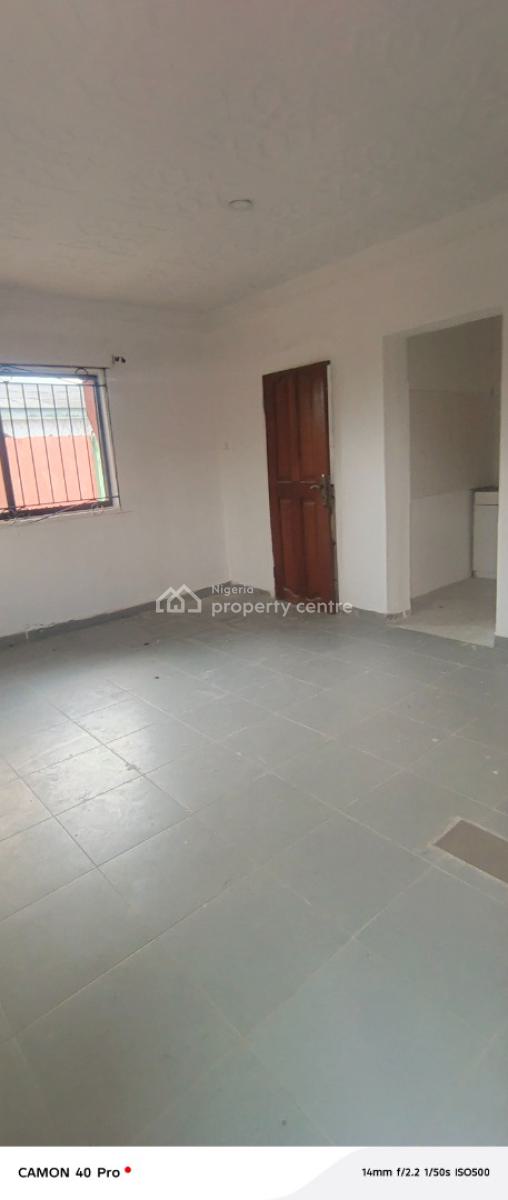 Mini Flat with Visitor Toilet in Ado Road Ajah, Oke Ira Bus Stop, Ado, Ajah, Lagos, Mini Flat (room and Parlour) for Rent