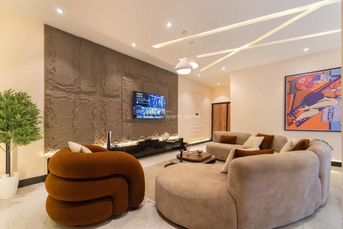 Luxury Cozy 2 Bedroom Furnished & Service Apartment, Off Freedom Way, Lekki Phase 1, Lekki, Lagos, Flat / Apartment Short Let