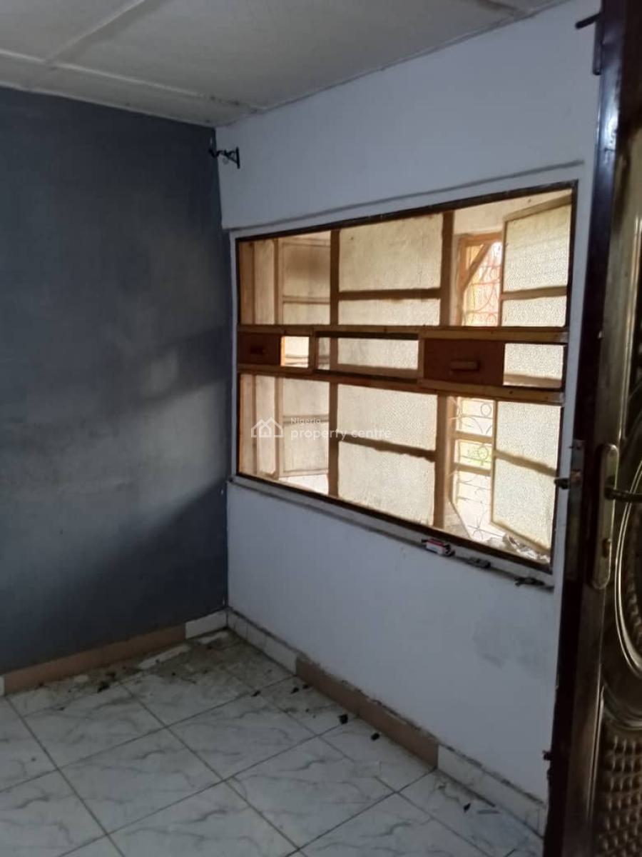 a Good 2 Bed Room Flat in  a Good Location, Alapere, Ketu, Lagos, Flat / Apartment for Rent