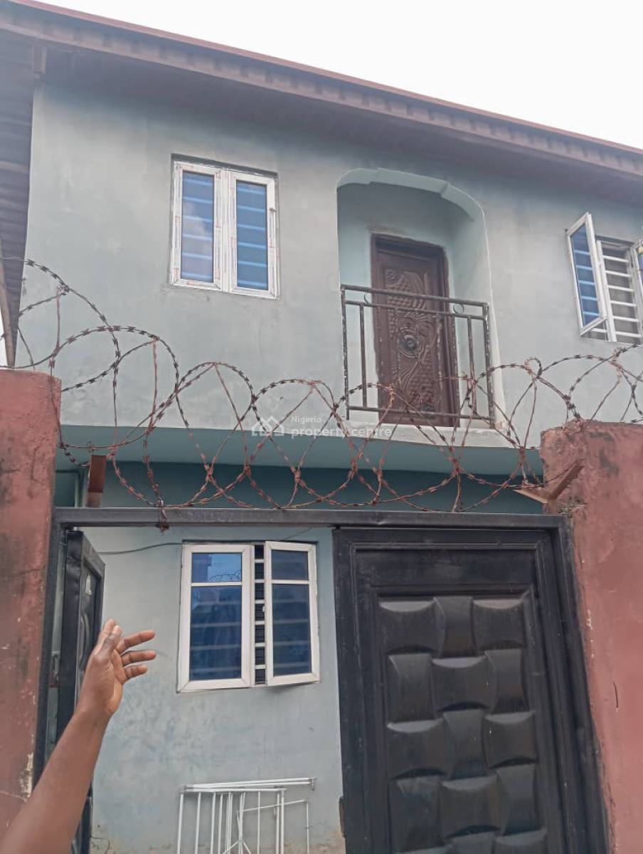 Spacious Miniflat Upstairs, 11 Abijade Street, Lawanson, Surulere, Lagos, Mini Flat (room and Parlour) for Rent