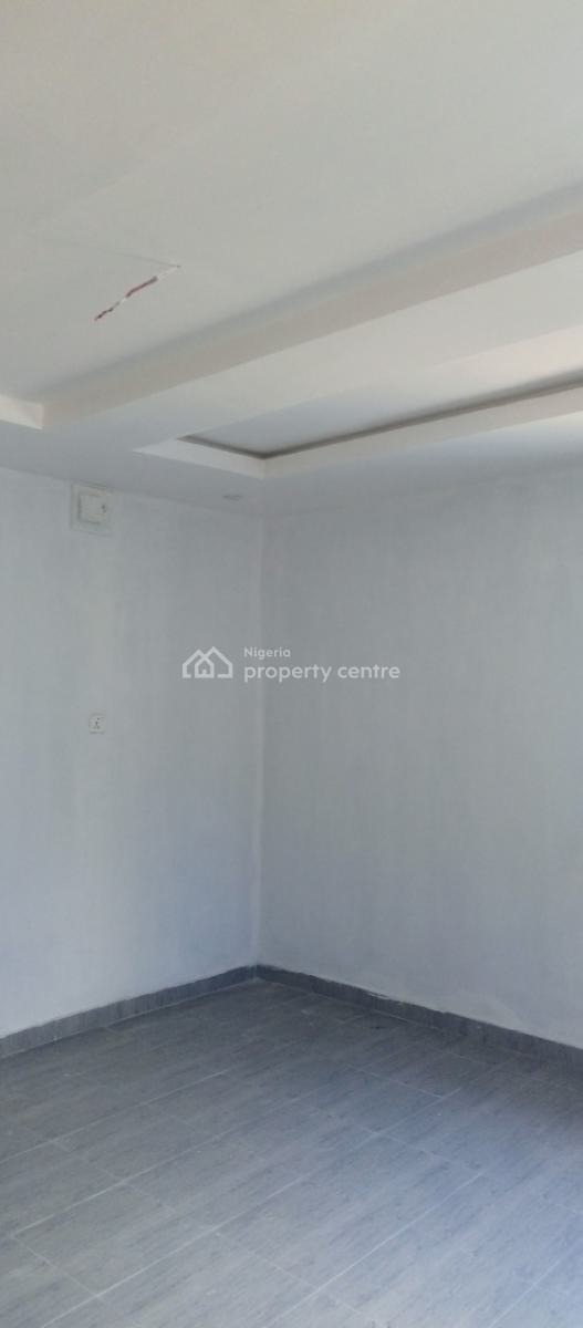 Standard Room and Parlor with Pop in an Estate Close to The Road, Bogije, Ibeju Lekki, Lagos, Mini Flat (room and Parlour) for Rent