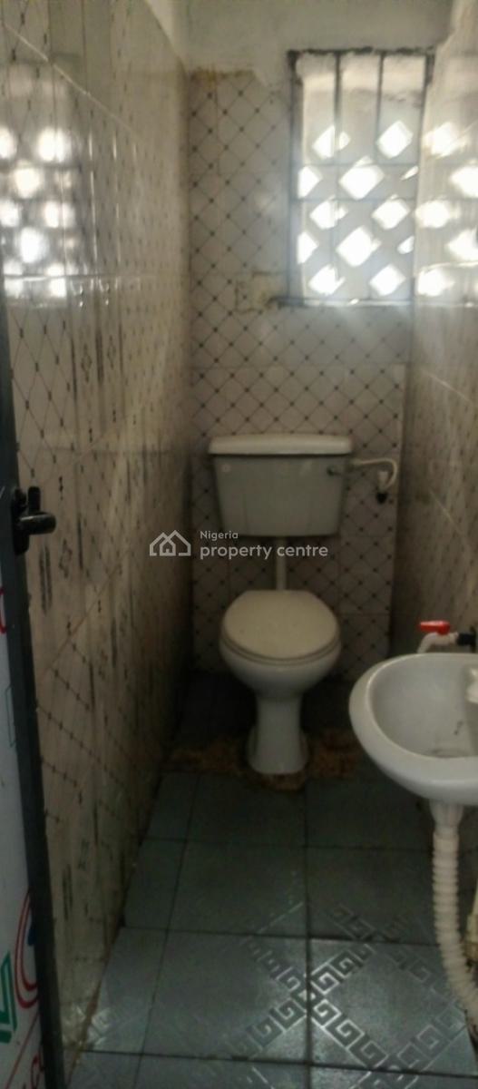 Standard Room and Parlor with Pop in an Estate Close to The Road, Bogije, Ibeju Lekki, Lagos, Mini Flat (room and Parlour) for Rent