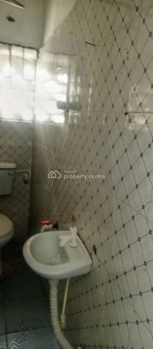 Standard Room and Parlor with Pop in an Estate Close to The Road, Bogije, Ibeju Lekki, Lagos, Mini Flat (room and Parlour) for Rent