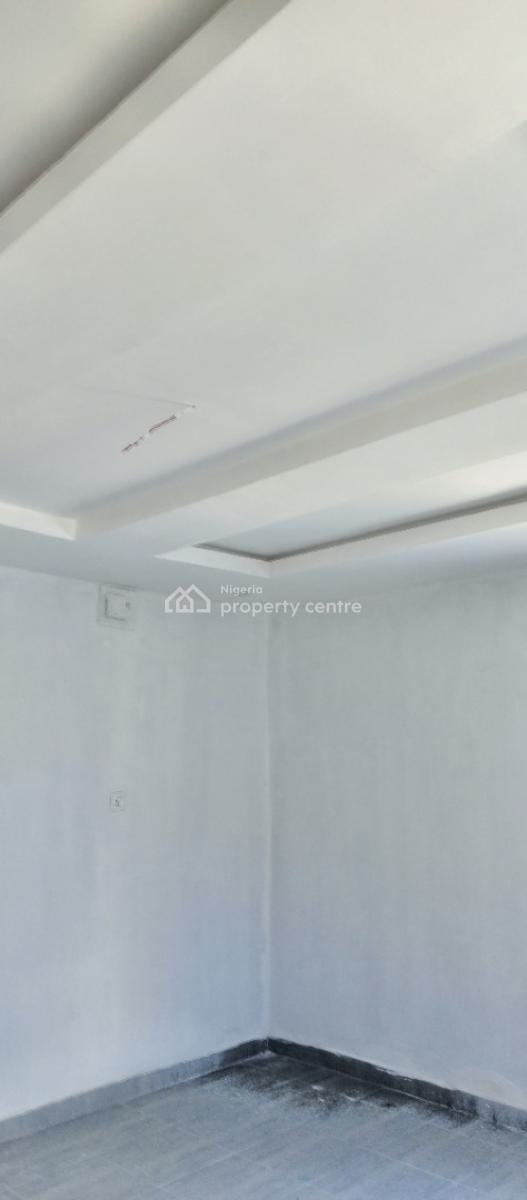 Standard Room and Parlor with Pop in an Estate Close to The Road, Bogije, Ibeju Lekki, Lagos, Mini Flat (room and Parlour) for Rent