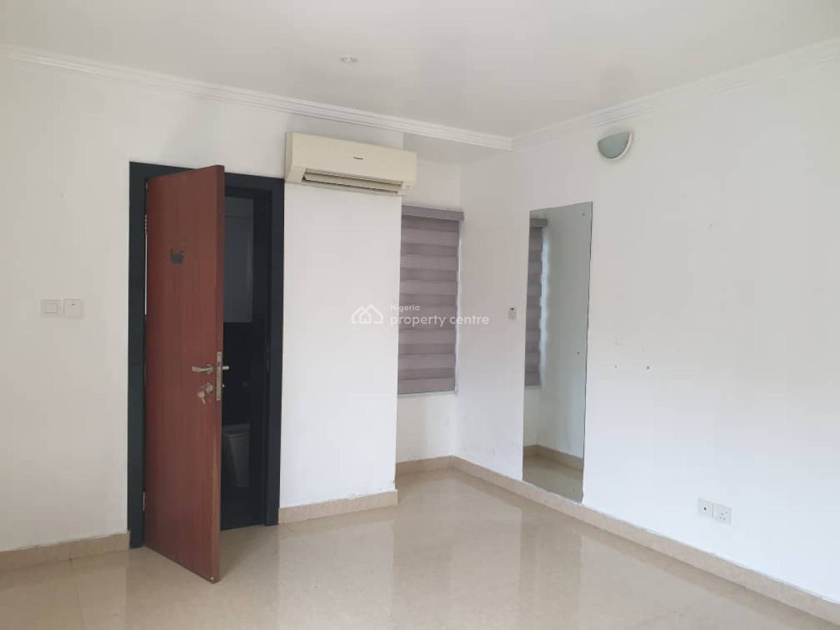 3 Bedroom Apartment, Lekki Phase 1, Lekki, Lagos, Flat / Apartment for Rent