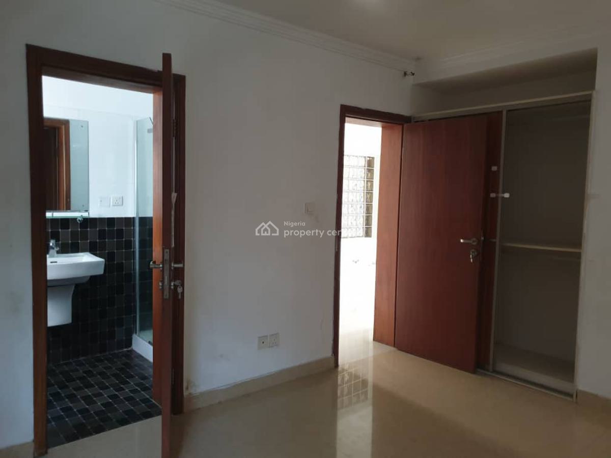 3 Bedroom Apartment, Lekki Phase 1, Lekki, Lagos, Flat / Apartment for Rent