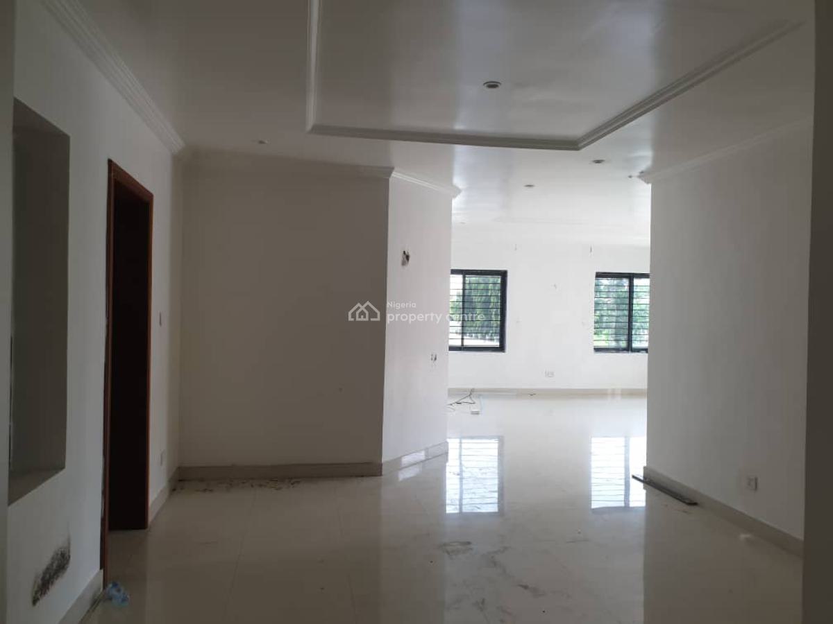 3 Bedroom Apartment, Lekki Phase 1, Lekki, Lagos, Flat / Apartment for Rent