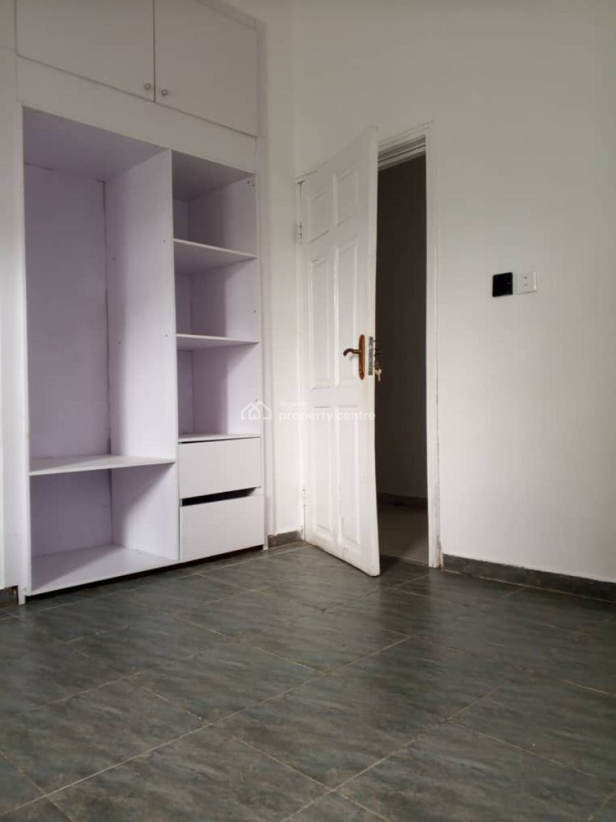 3  Units of 3 Bedroom Apartments, Lekki Phase 1, Lekki, Lagos, Flat / Apartment for Rent