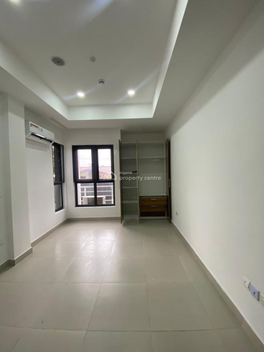 3 Bedroom Apartment, Lekki Phase 1, Lekki, Lagos, Flat / Apartment for Sale