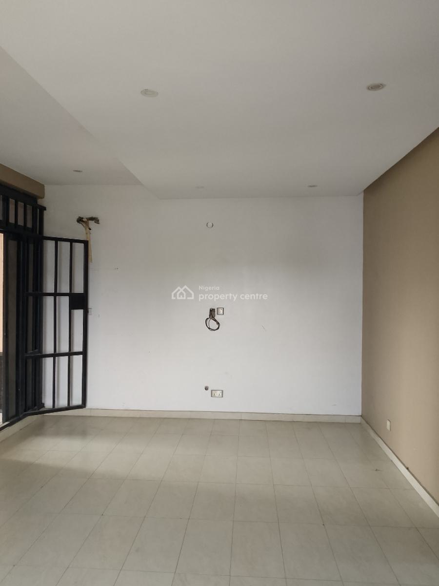 Very Spacious 3 Bedroom Terrace Duplex, Mobile Road, Ilaje, Ajah, Lagos, Terraced Duplex for Rent