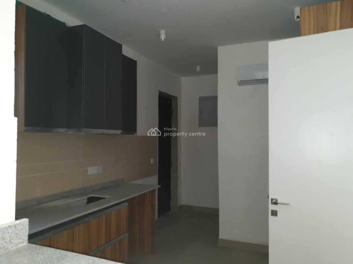 3 Bedroom Apartments, Lekki Phase 1, Lekki, Lagos, Flat / Apartment for Sale