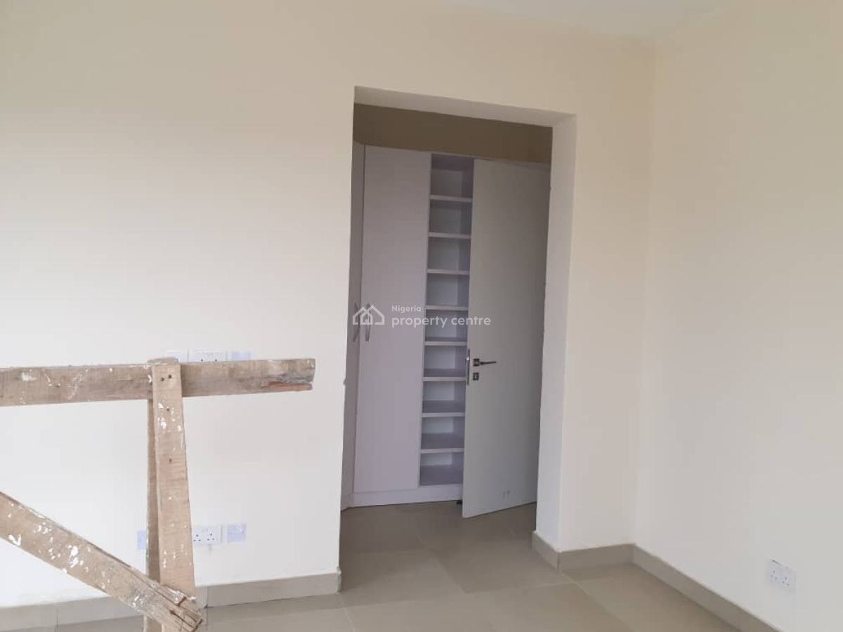 3 Bedroom Apartments, Lekki Phase 1, Lekki, Lagos, Flat / Apartment for Sale