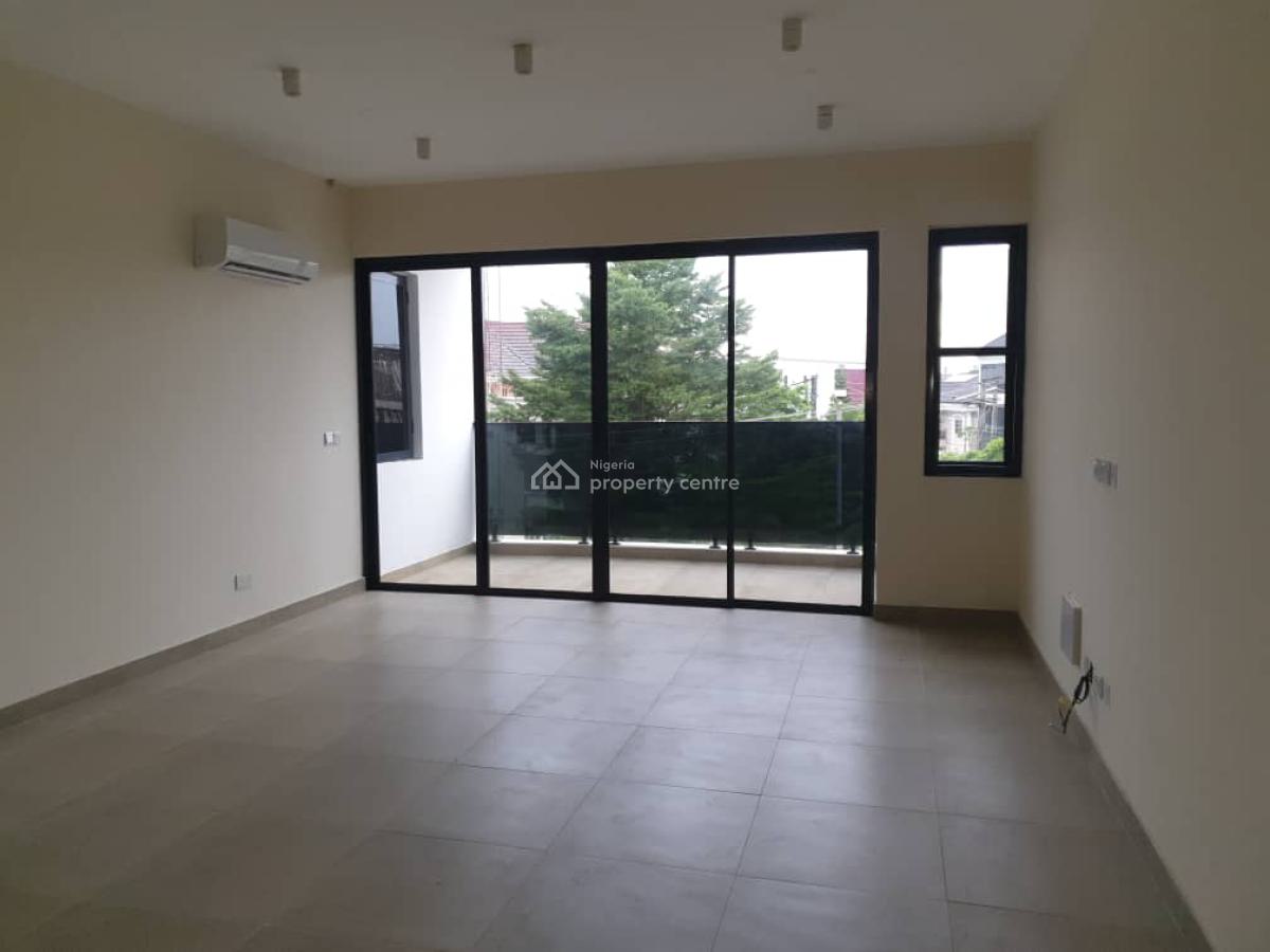 3 Bedroom Apartments, Lekki Phase 1, Lekki, Lagos, Flat / Apartment for Sale