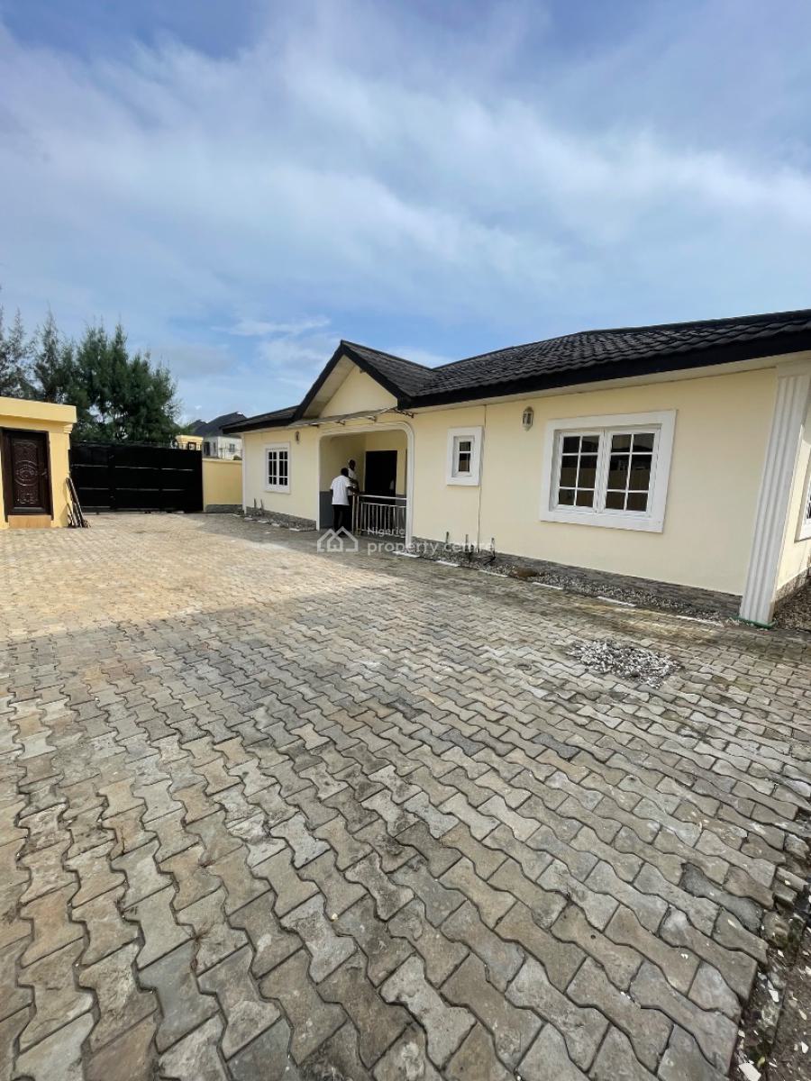Luxury 4 Bedroom House Bungalow, Off Mobil Road Ilaje, Ajah, Lekki, Lagos, Detached Bungalow for Rent