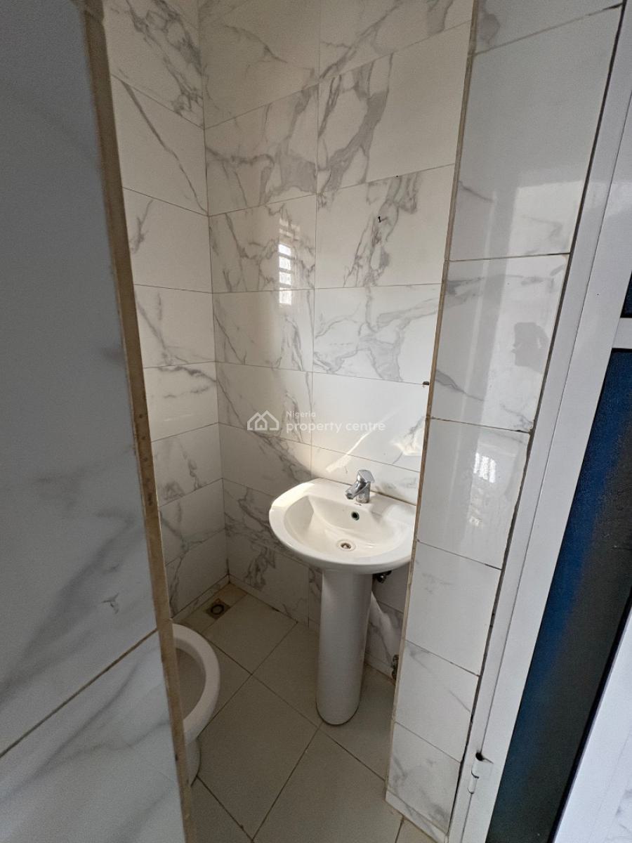 Studio Apartment, Spg Road Before Igbo Efon Traffic Light, Lekki Phase 2, Lekki, Lagos, Flat / Apartment for Rent