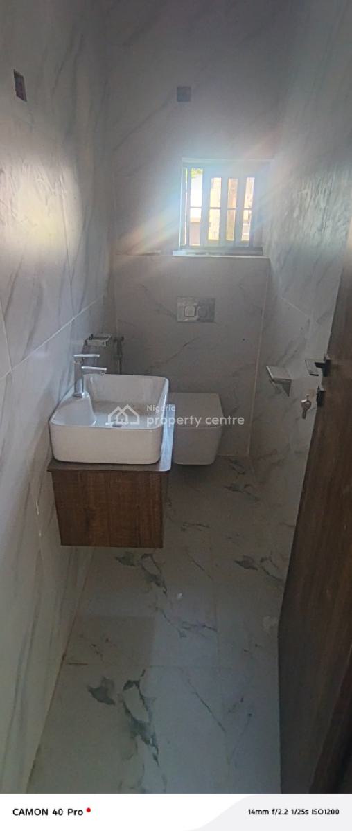 Spacious Room and Parlor Mini Flat, Behind Elevation Church, Lekki Phase 1, Lekki, Lagos, Mini Flat (room and Parlour) for Rent