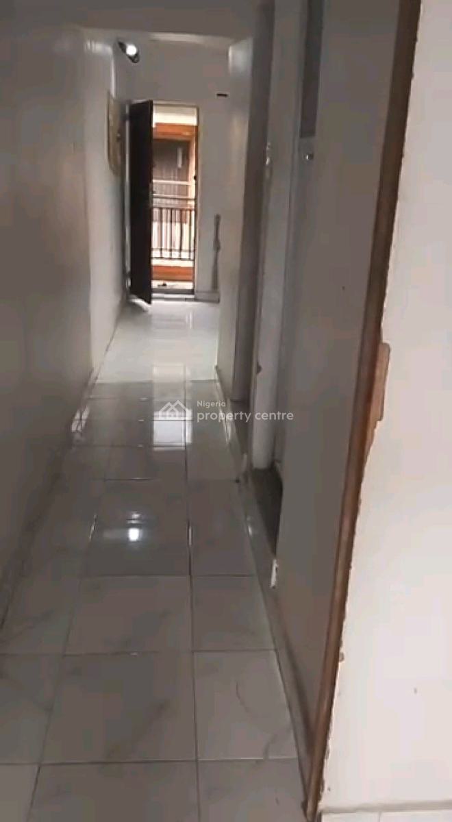 Standard and Spacious Mini Flat, Shomolu, Lagos, Mini Flat (room and Parlour) for Rent