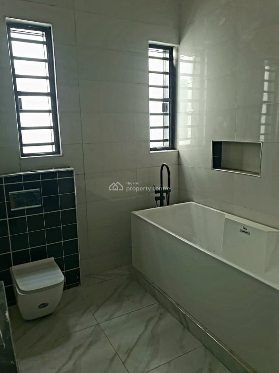 Exquisitely Built 5 Bedroom Semi-detached House, Oduduwa Crescent, Ikeja Gra, Ikeja, Lagos, Semi-detached Duplex for Sale