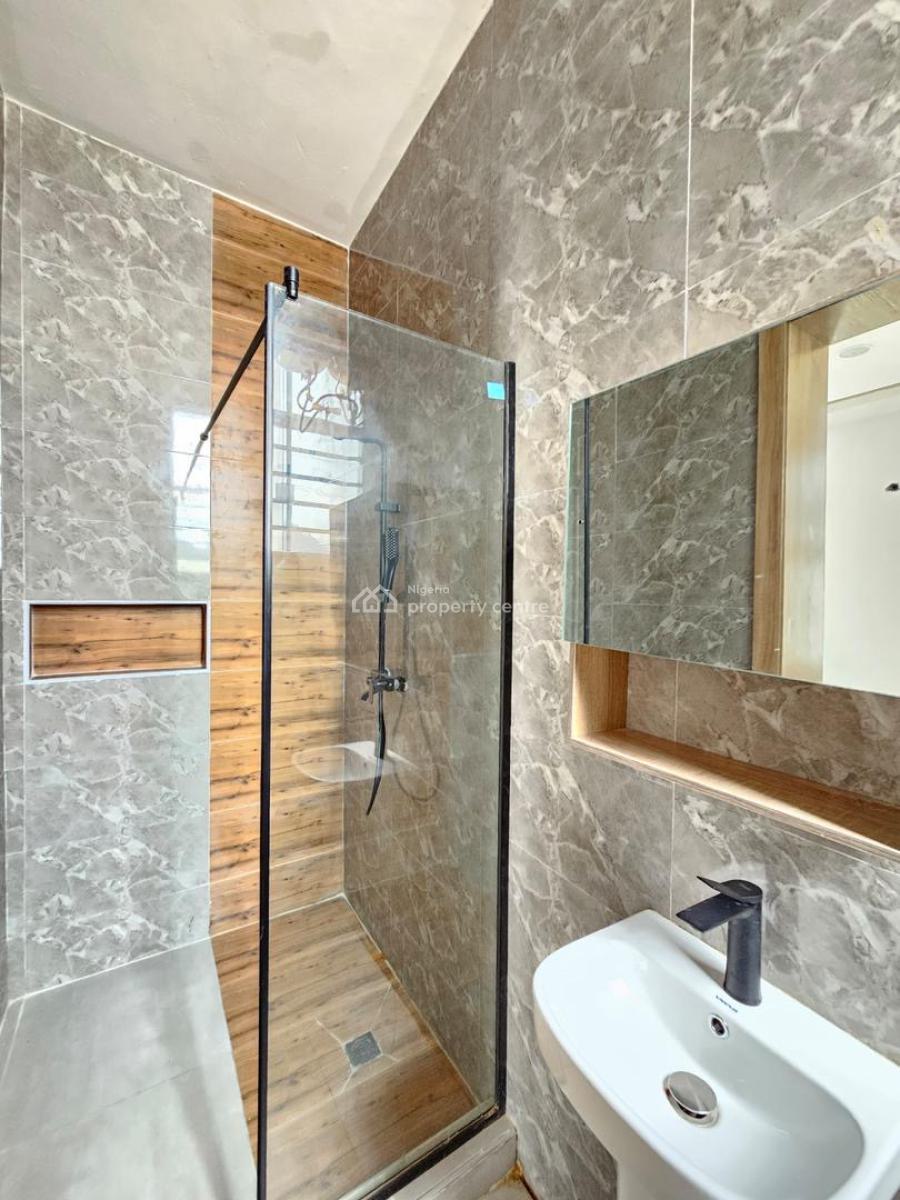 Luxurious 2 Bedroom Apartment with Elevator, Ikota, Lekki, Lagos, Flat / Apartment for Sale