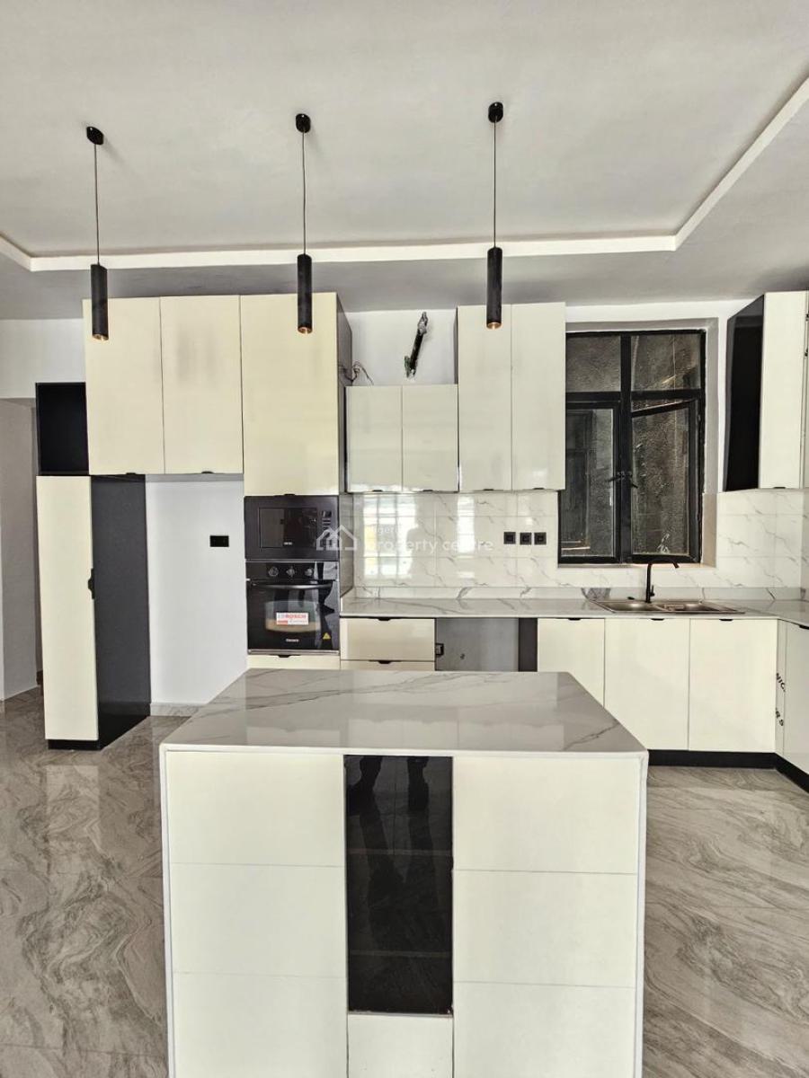 Luxurious 2 Bedroom Apartment with Elevator, Ikota, Lekki, Lagos, Flat / Apartment for Sale