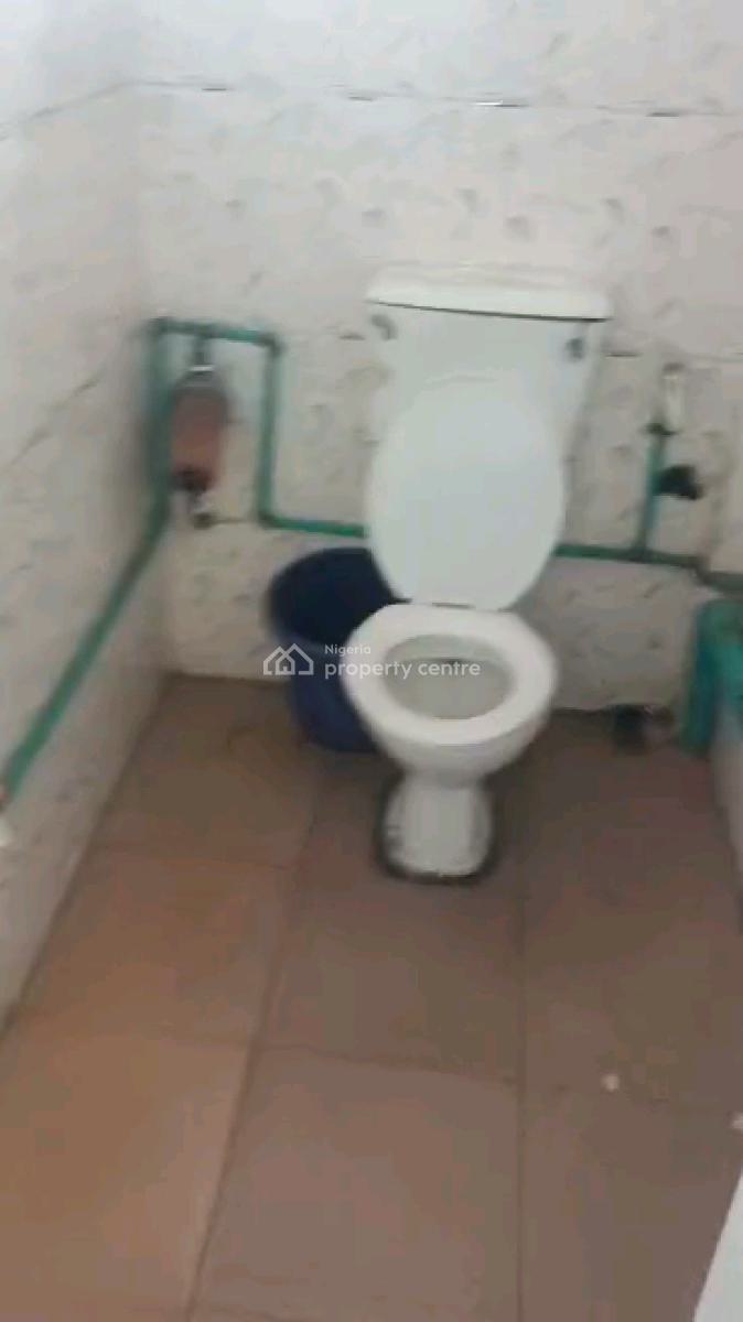 Standard and Spacious Mini Flat, Adekunle, Yaba, Lagos, Mini Flat (room and Parlour) for Rent