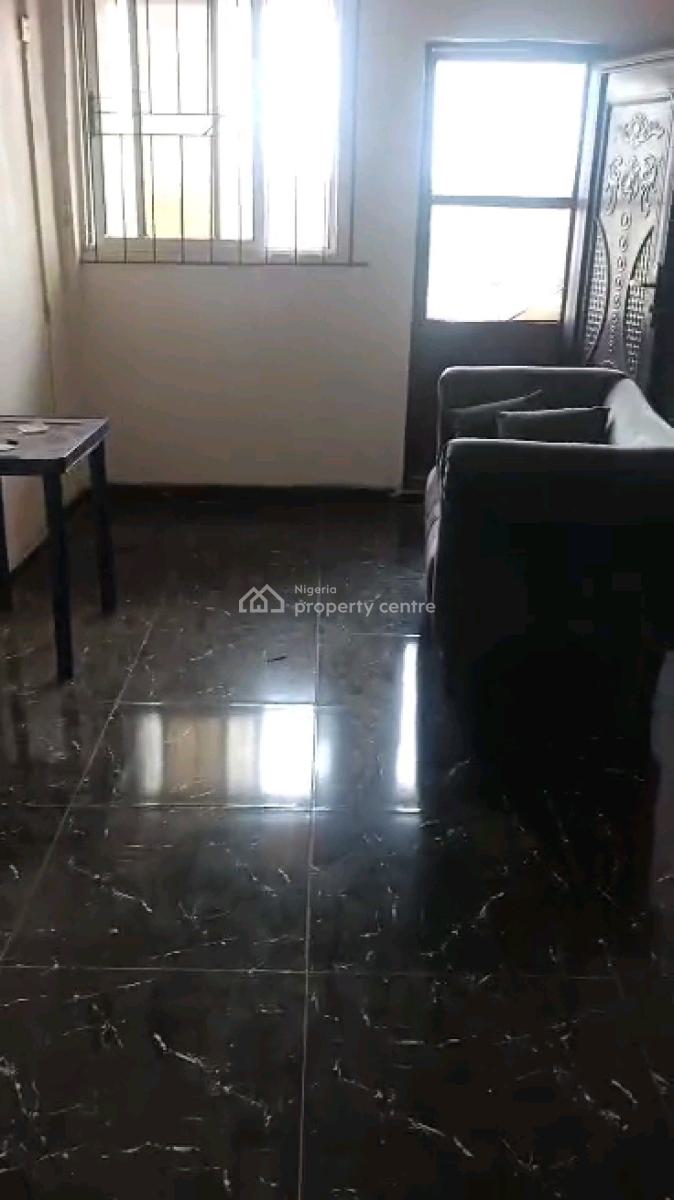 Standard and Spacious Mini Flat, Adekunle, Yaba, Lagos, Mini Flat (room and Parlour) for Rent