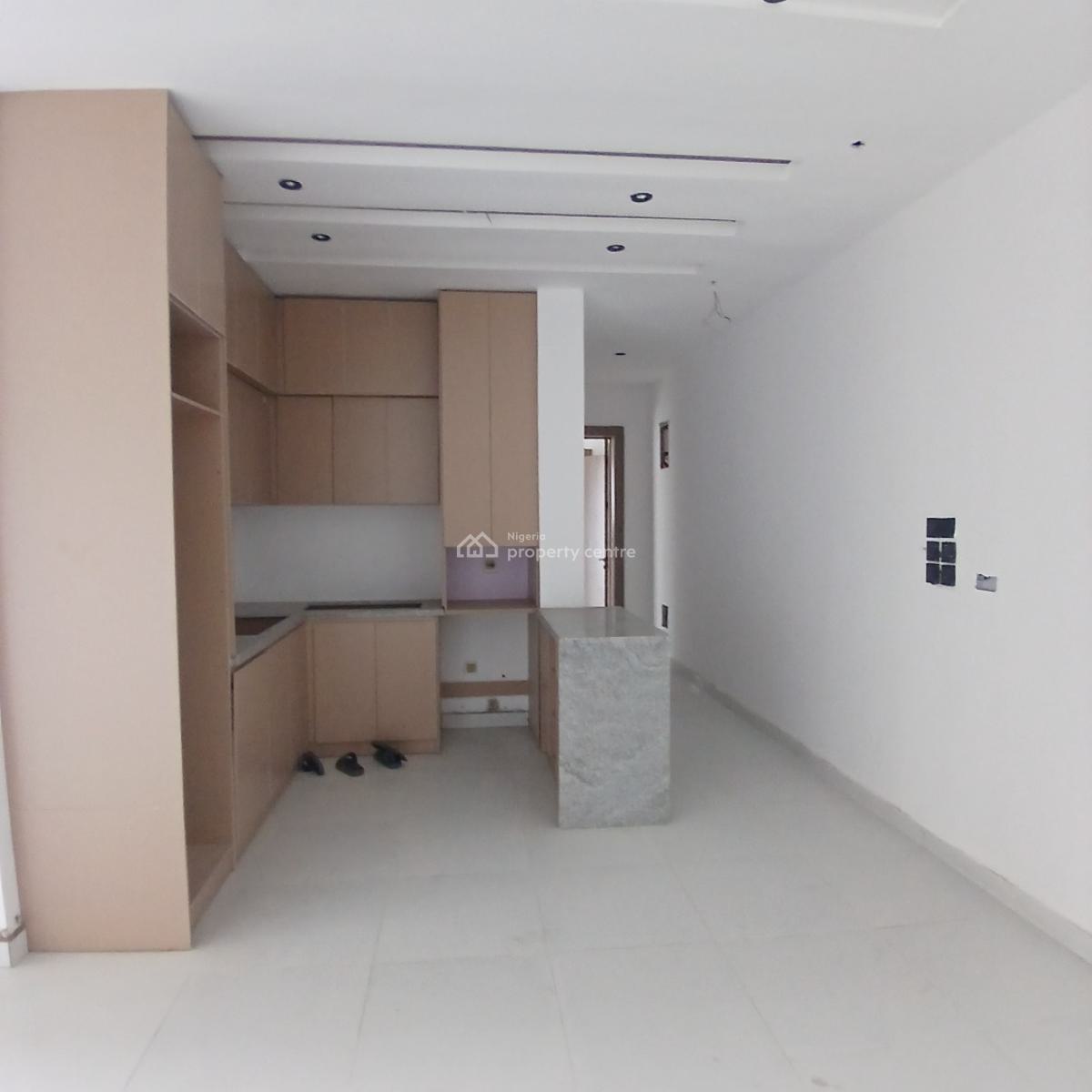 2 Bedroom Apartment, Lekki Phase 1, Lekki, Lagos, Flat / Apartment for Sale