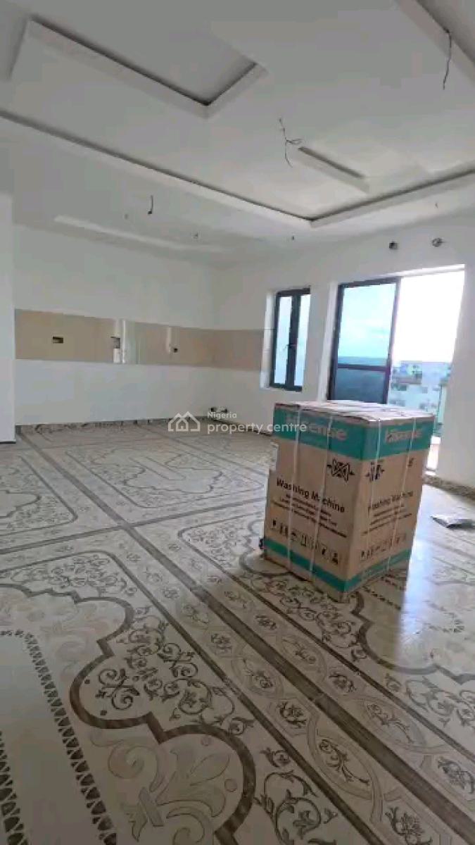 Standard and Spacious 2 Bedroom Flat, Yaba, Lagos, Flat / Apartment for Rent