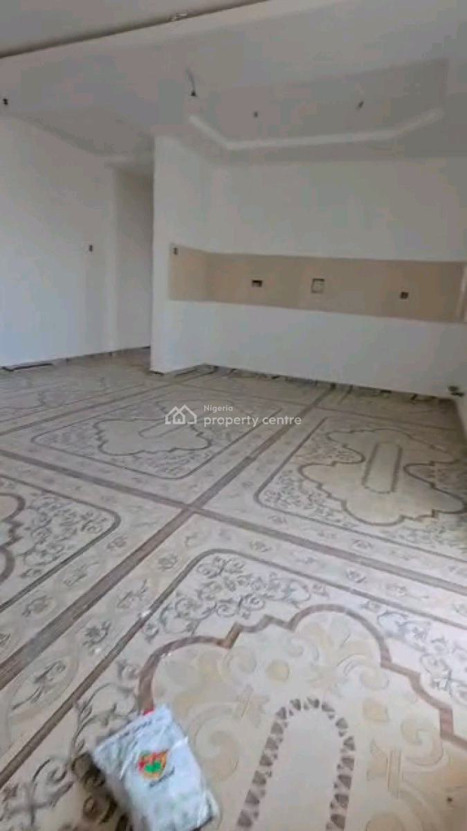 Standard and Spacious 2 Bedroom Flat, Yaba, Lagos, Flat / Apartment for Rent