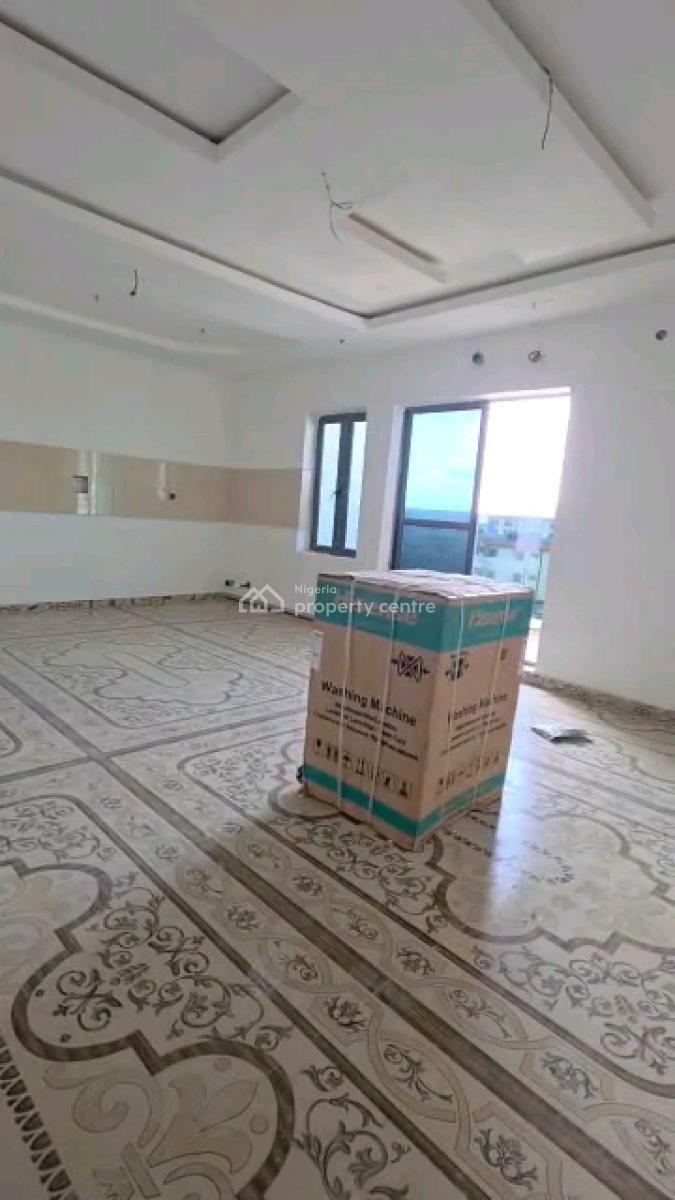 Standard and Spacious 2 Bedroom Flat, Yaba, Lagos, Flat / Apartment for Rent