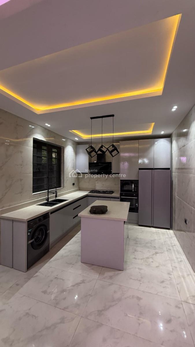 5 Bedroom Fully Detached Home, Ologolo, Lekki, Lagos, Detached Duplex for Sale