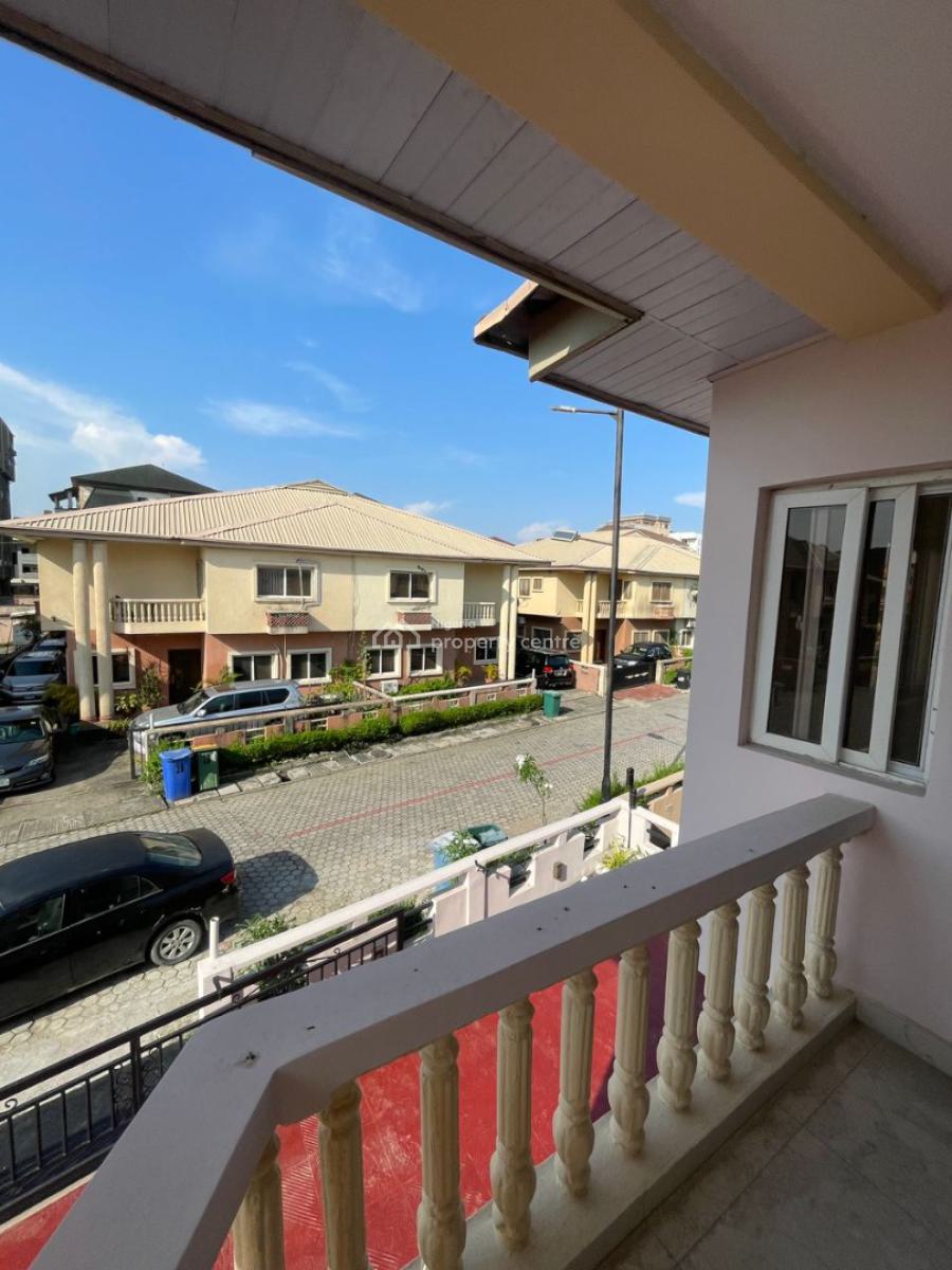 Very Spacious 4 Bedroom Semi-detached with a Spacious Bq, Oniru, Victoria Island (vi), Lagos, Semi-detached Duplex for Rent